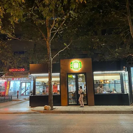 Condor Center * 地拉那